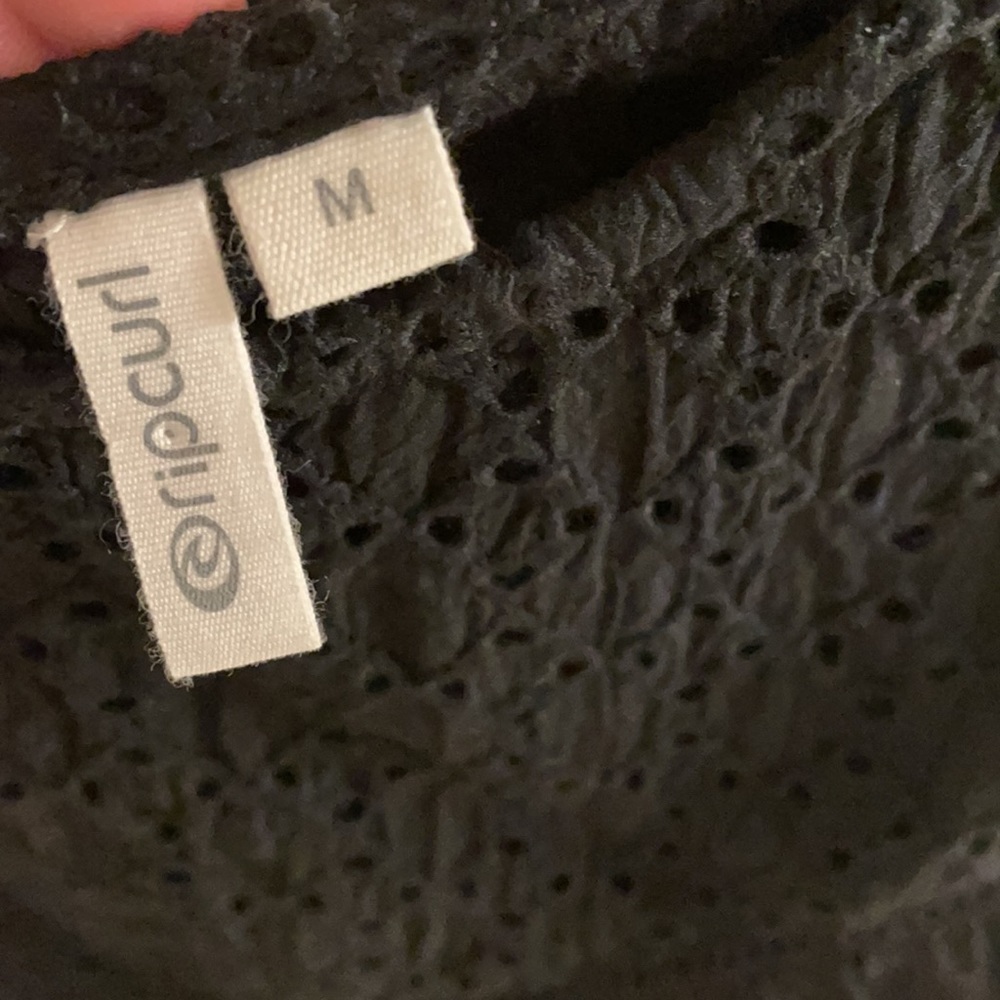 Ripcurl Lace Detailing Top With Open Shoulders - image 4